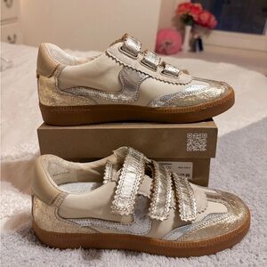 Dolce Vita Notice Velcro Metallic Leather Sneakers